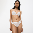 Triumph Delightful Spotlight - Silk White - 10219844-00GZ