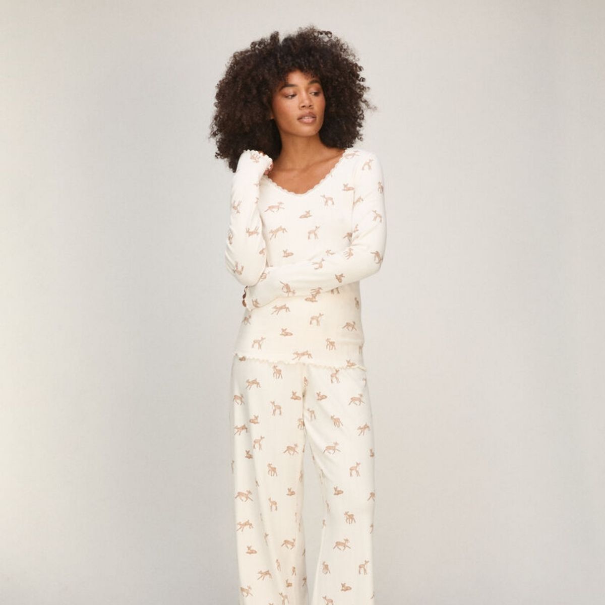 Hunkemöller nattrøje, creme - 307179 - gardenia - Gardenia