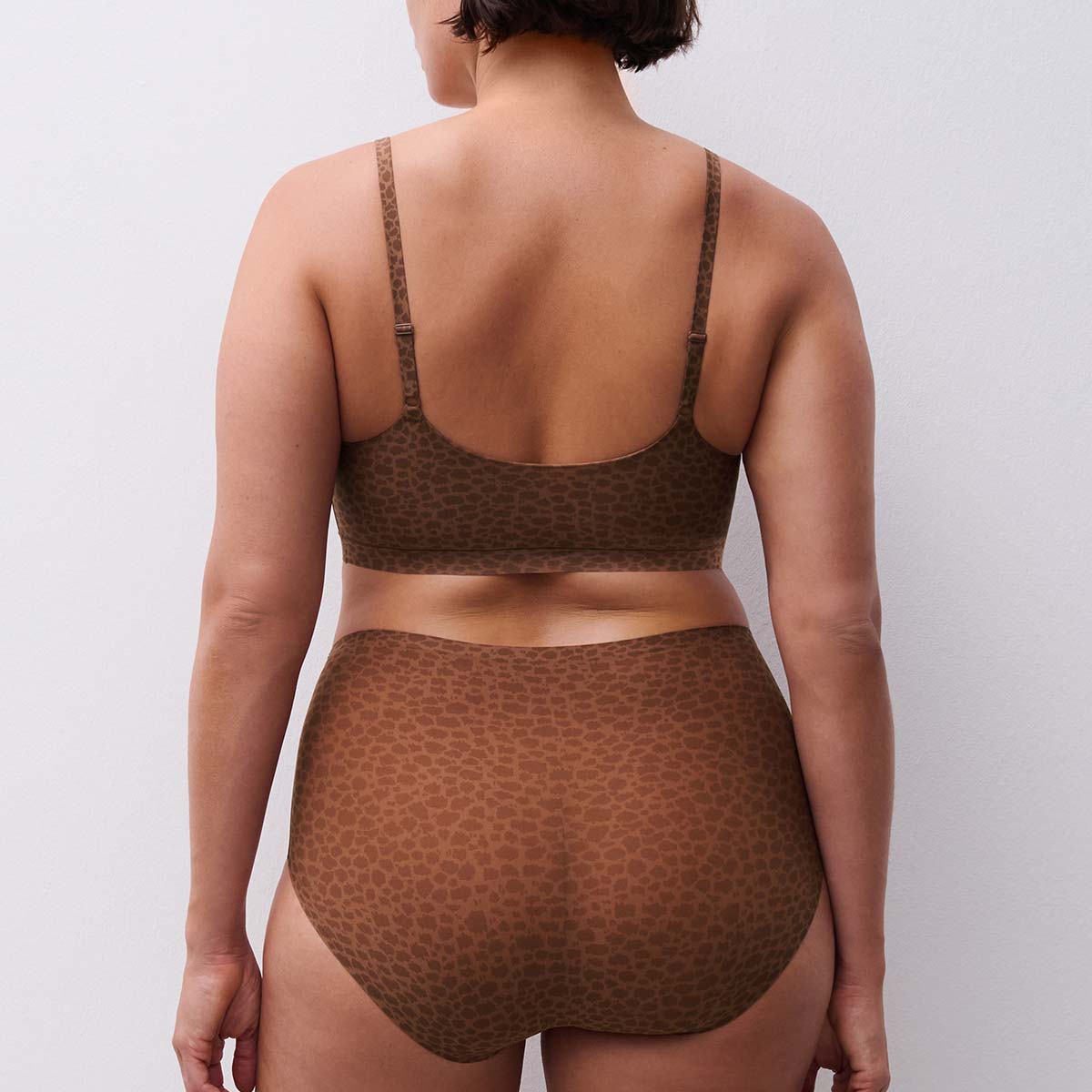 Chantelle SoftStretch maxi trusse, brun - C11D70 - C60 - Wild Brown