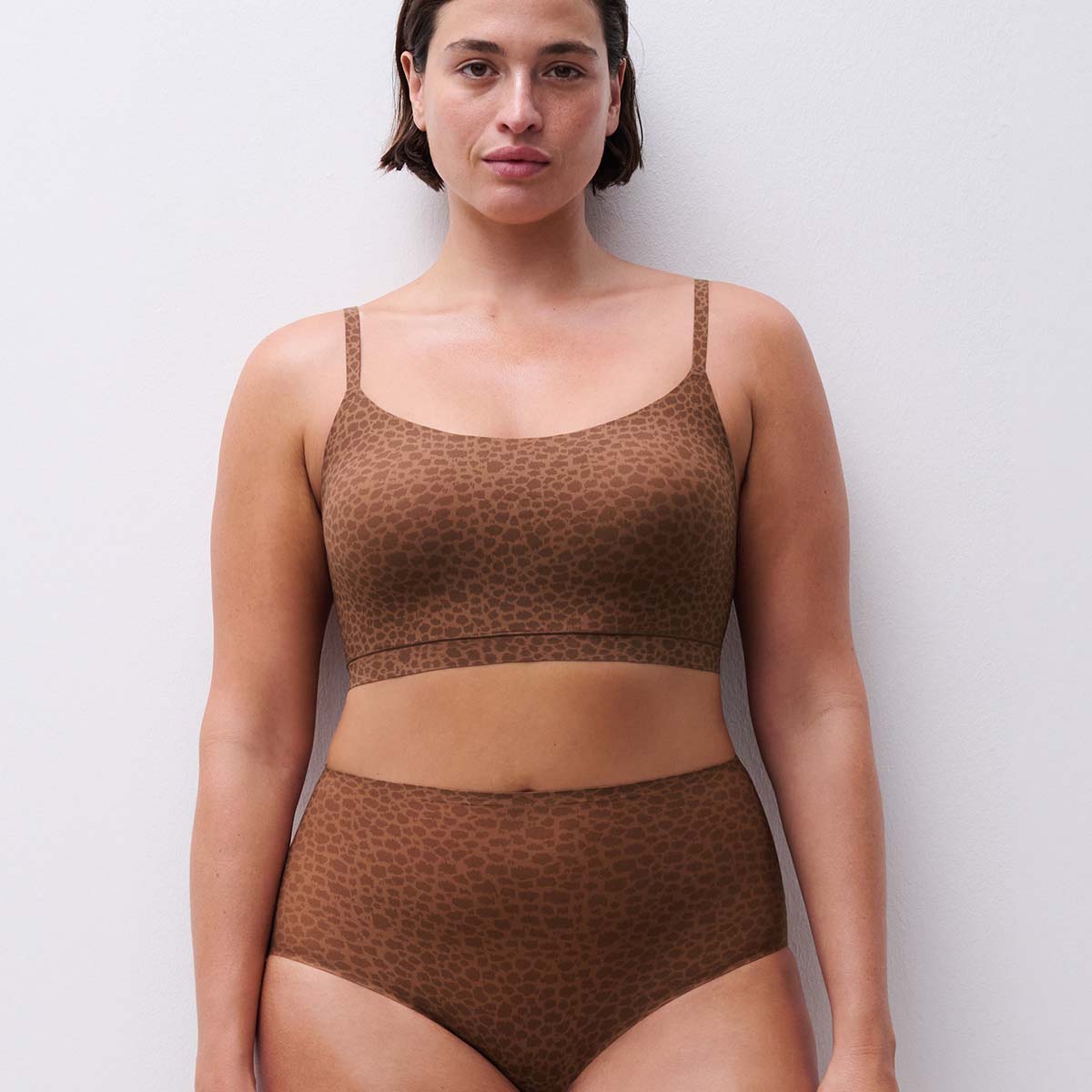 Chantelle SoftStretch maxi trusse, brun - C11D70 - C60 - Wild Brown