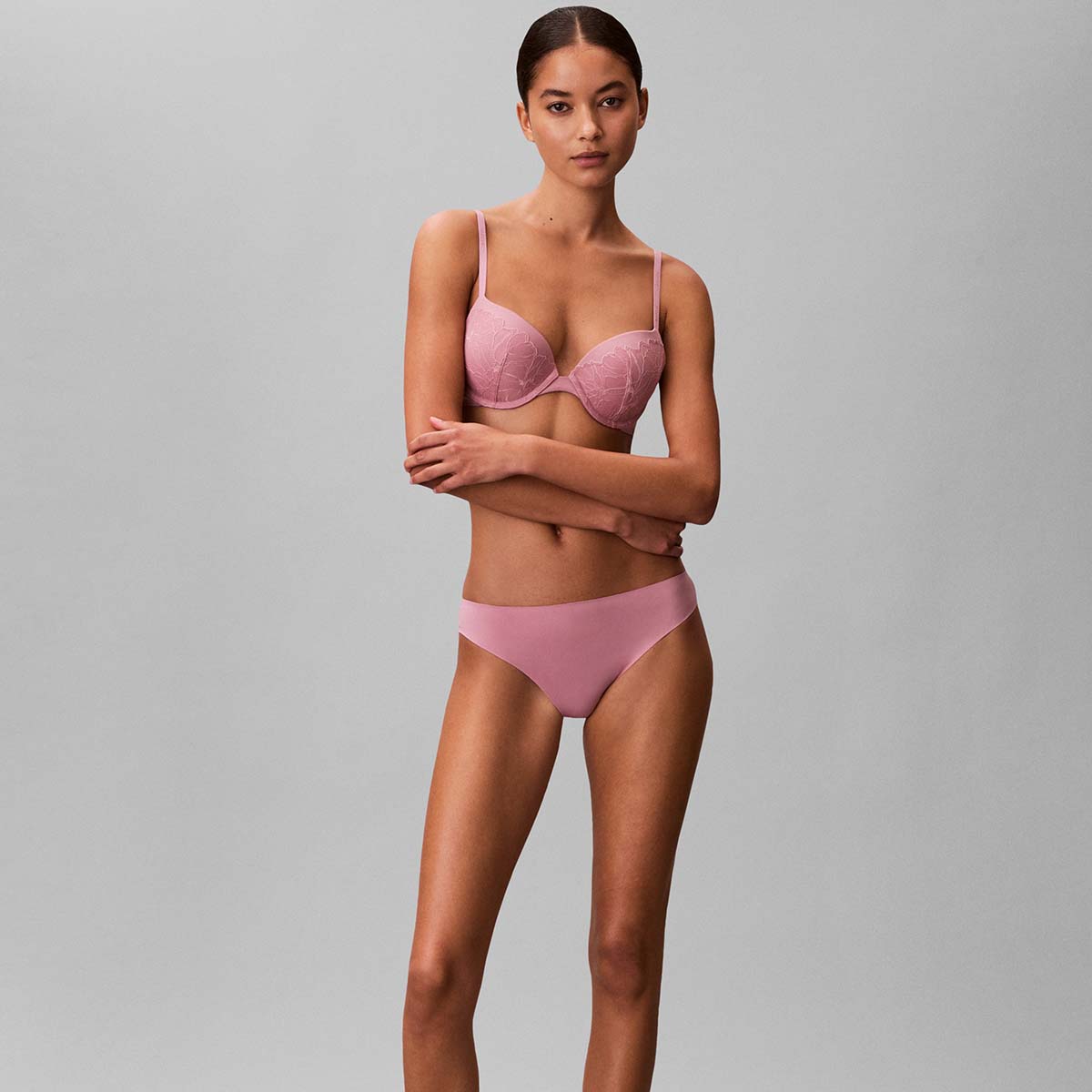 Calvin Klein Perfectly Fit Lace tai trusse, rosa - LV00QF8445 - 41I - Soft Mauve