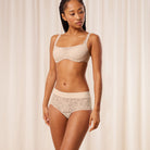 Triumph Body Make-Up Illusion Lace Shorty - Nude Beige - 10219748-00NZ