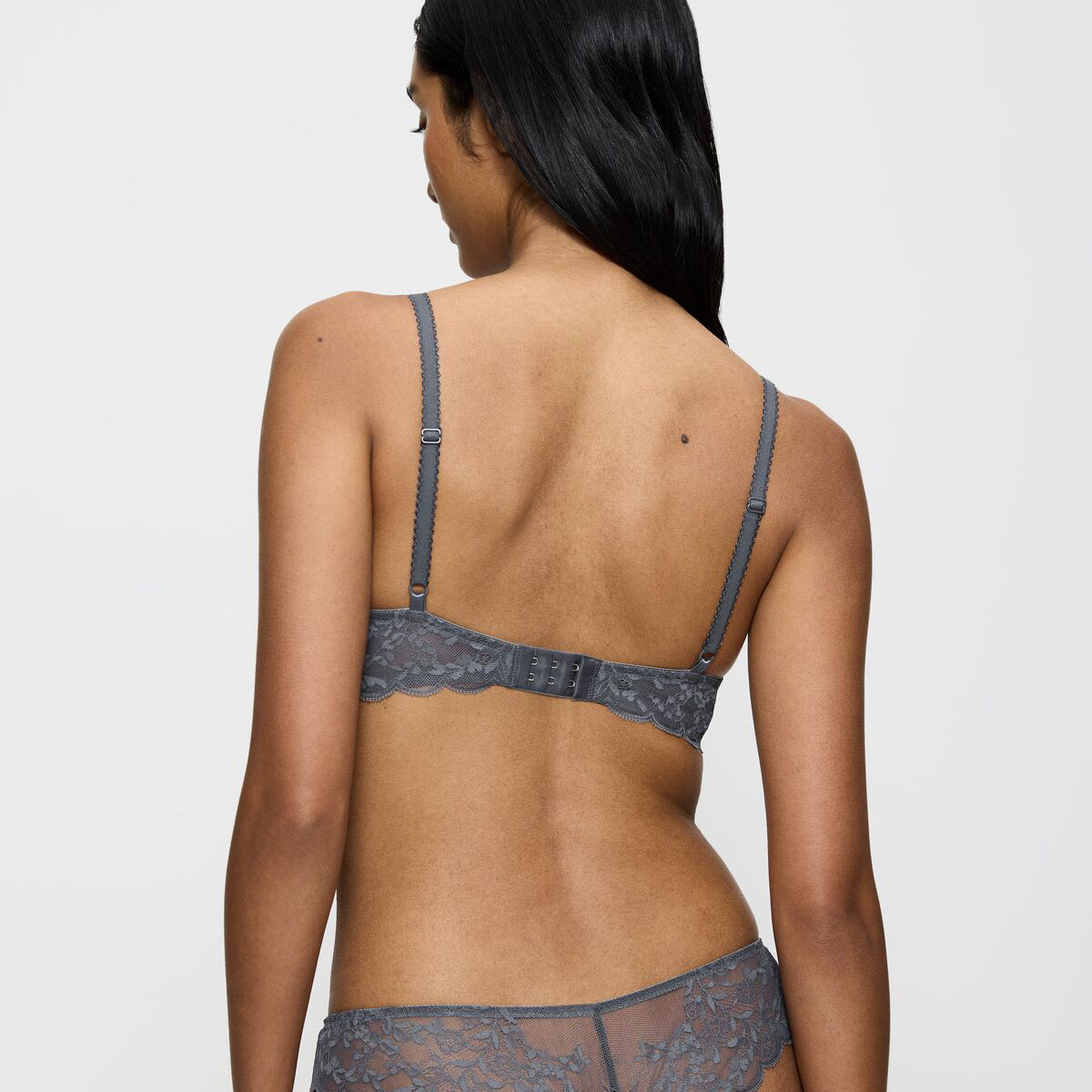 Triumph Sensual Spotlight WP - Pebble Grey - 10219831-00DK