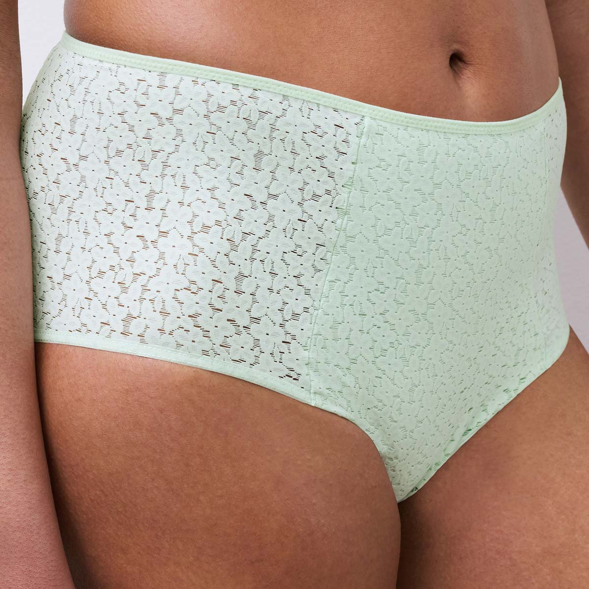 Chantelle EasyFeel Norah maxi trusse, grøn - C13F30 - 0EP - Celadon