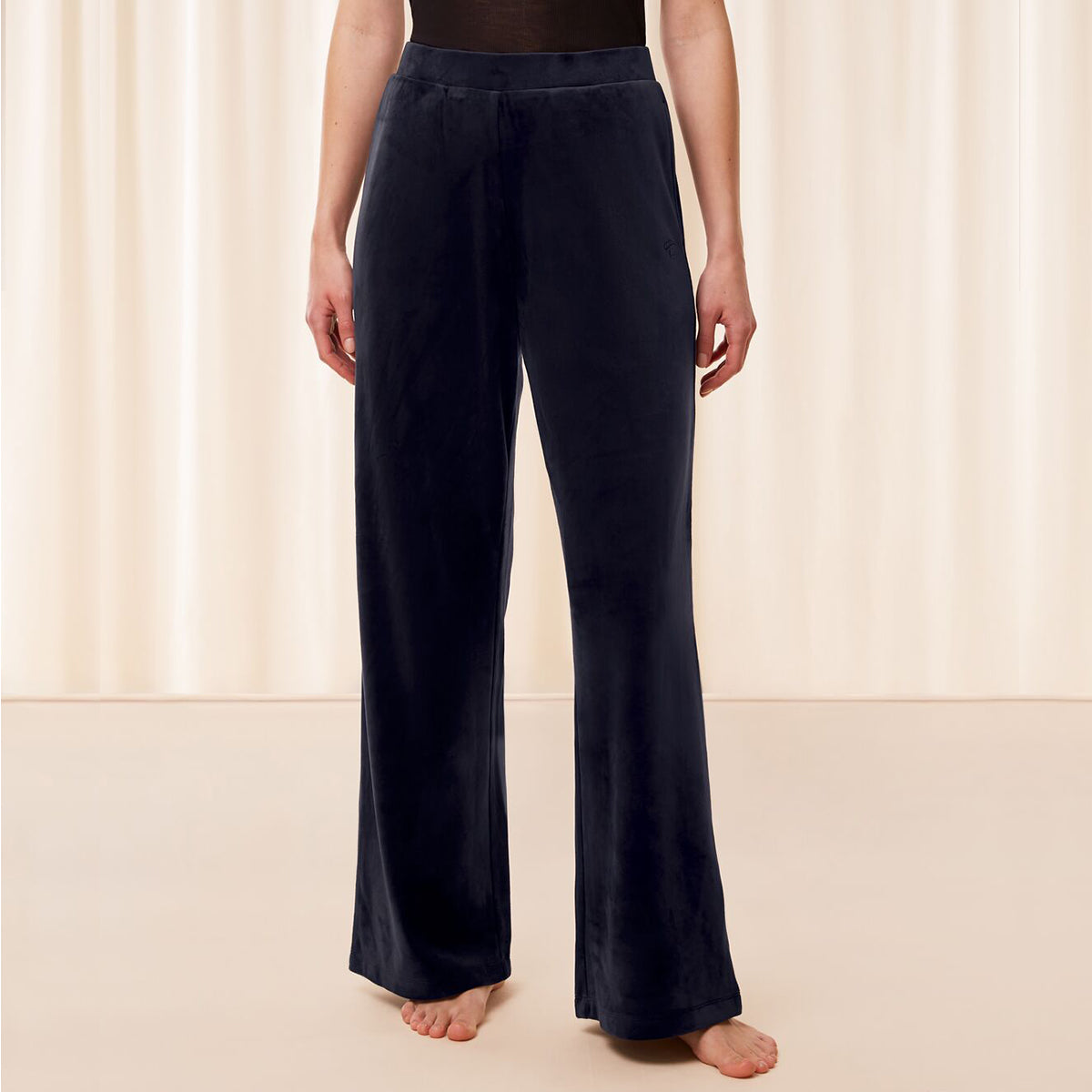 Triumph Sensual Velour - Dark Blue - 10221184-7064