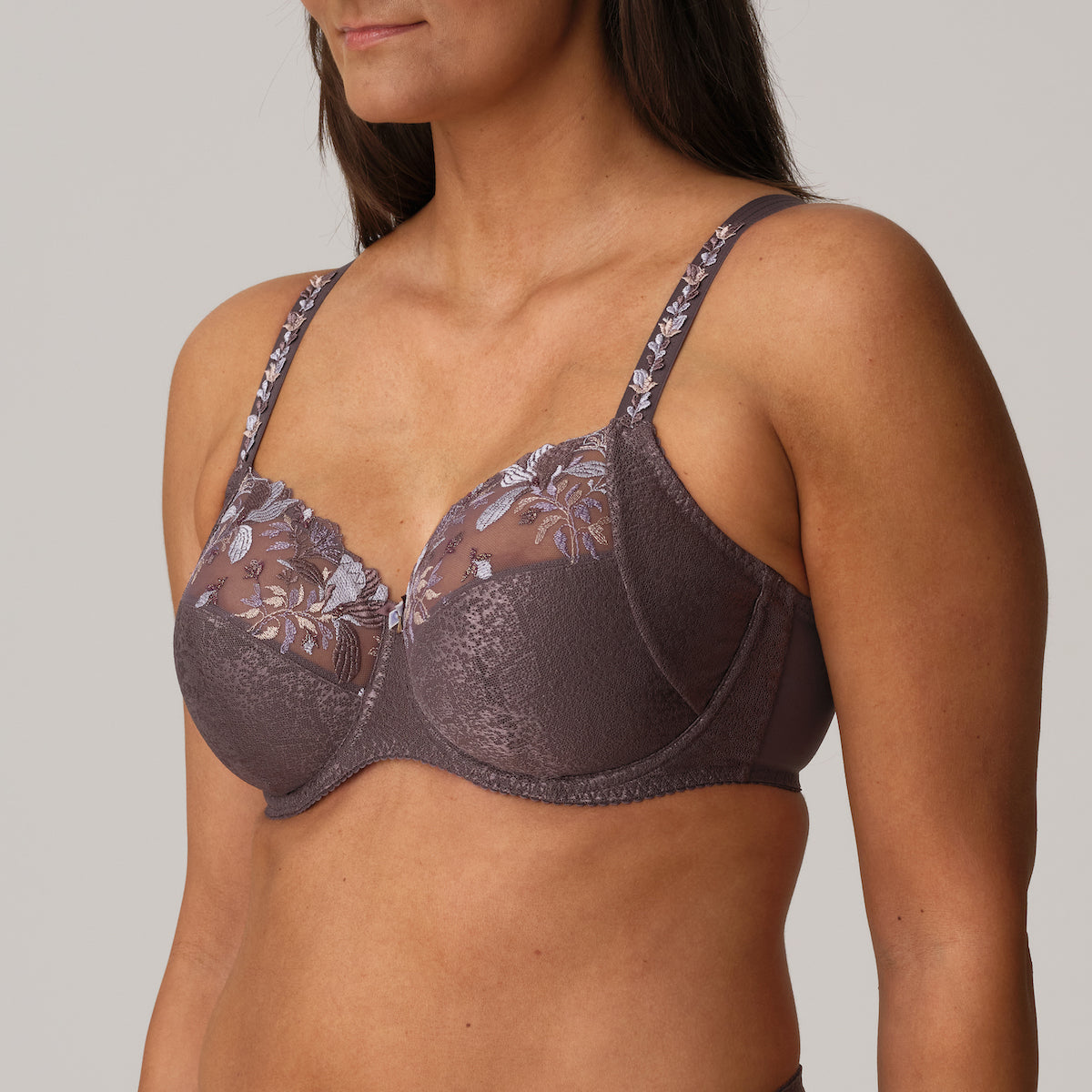 PrimaDonna Mohala - Orlando Eye - 0163390-EYS
